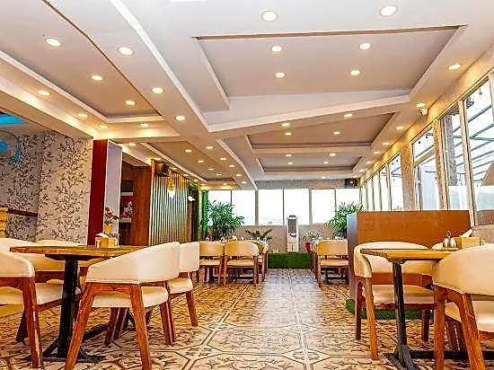 Palazzo 5*